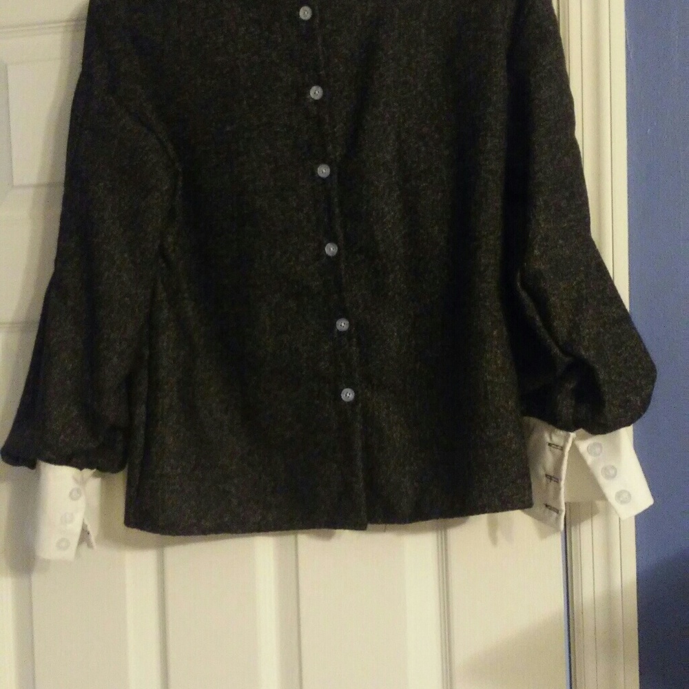 Blouse - Picture 2 of 2